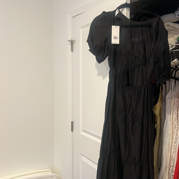 Hello Molly Black Ruffled Tiered Maxi Dress with Puff Sleeves open back S NEW - Picture 8 of 8